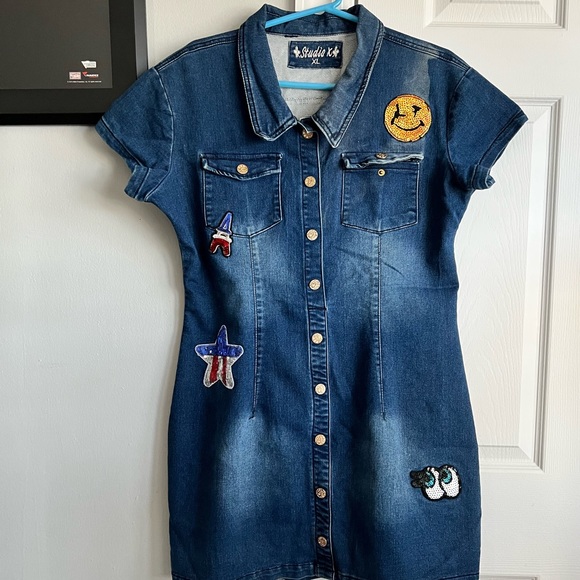 Vintage Denim Dress with Patches - Picture 6 of 6